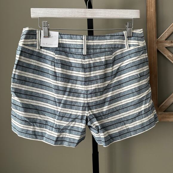 Loft Riviera Shorts Striped Size 4 NWT - Picture 2 of 4